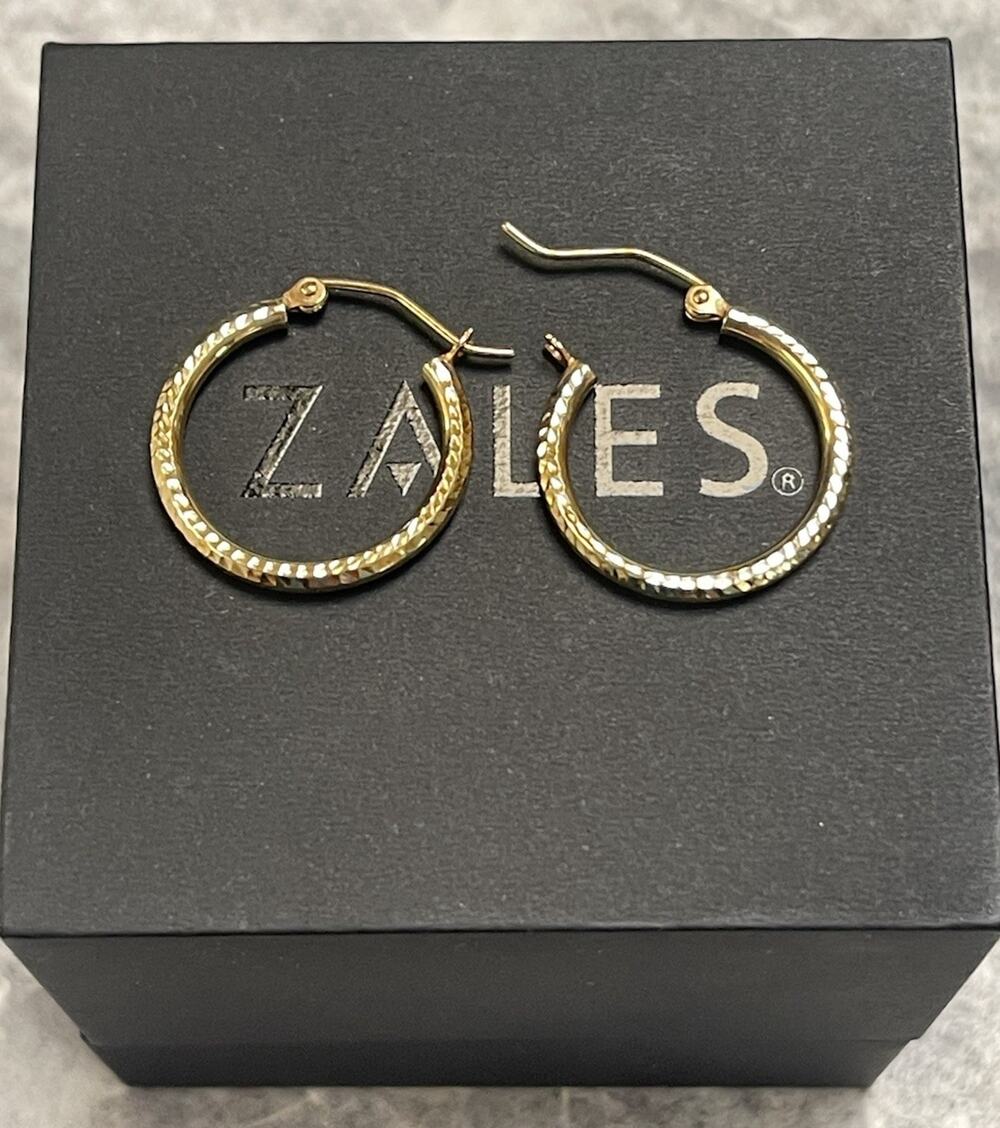 Zales 14K Yellow Gold Diamond Cut Textured 20.0MM Hoop Earrings Snap Bar Boxed